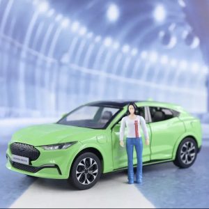 Ford Mustang Mach-E 1:24 Yeşil [Hediyeli]